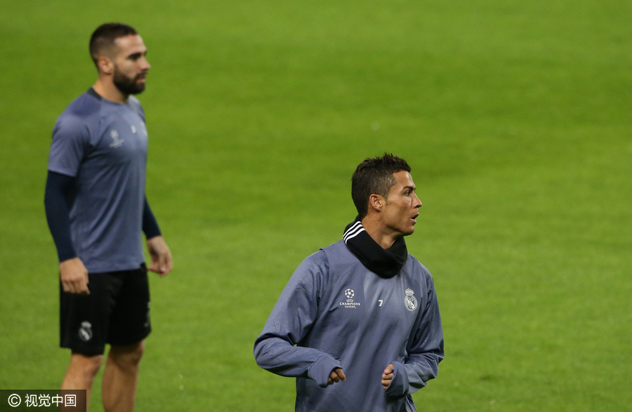 九游官方正版 - 莫兰特逆天隔扣文班亚马 